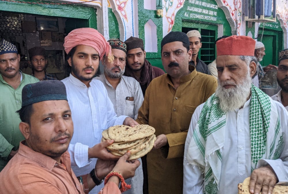 Urs 2021: big langar started in Piran Kaliyar after protests by Sufi saints