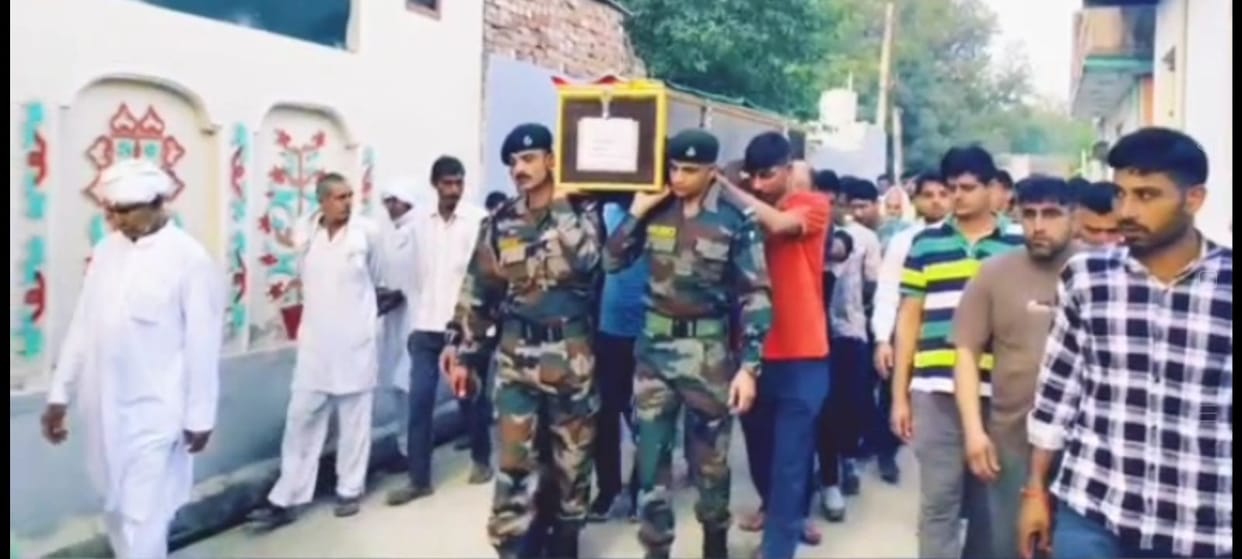 Nayak Vikas cremated with military honors