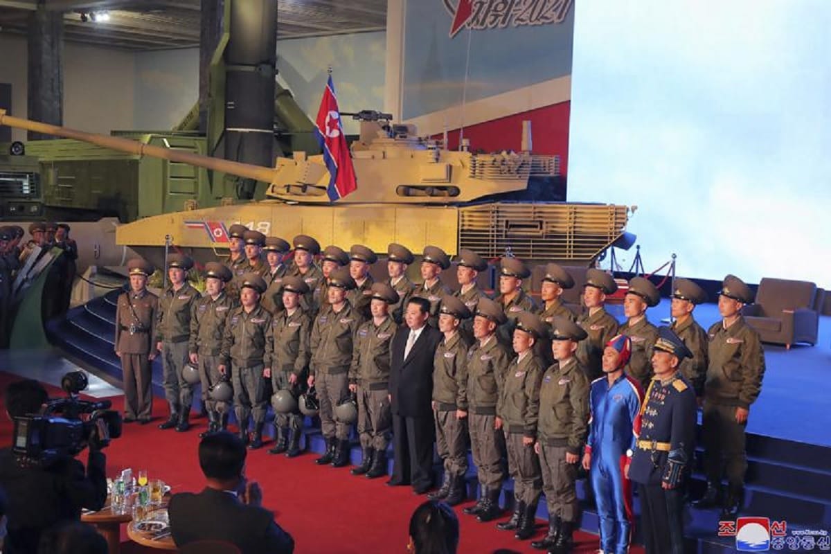North Korean soldier in blue uniform with Kim Jong Un creates buzz on Social media