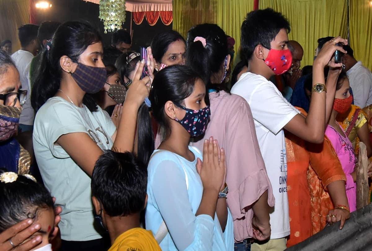 Navratri 2022 Do Not Wear These Outfits In Navratri