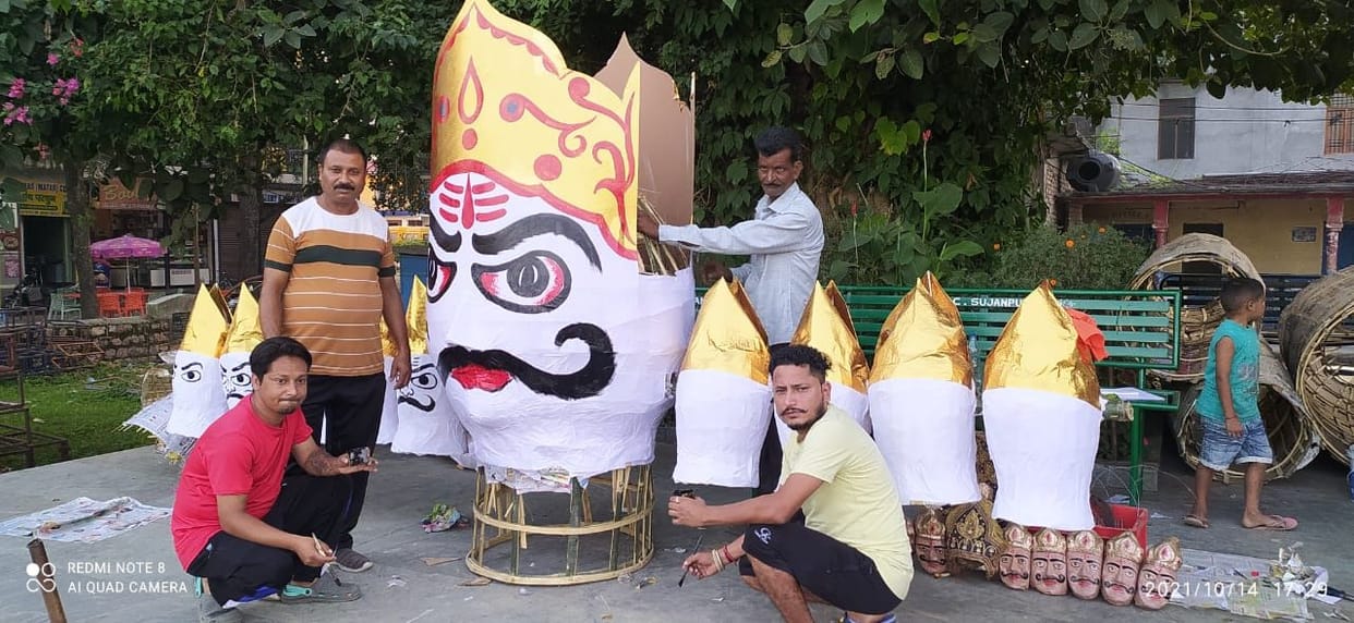 This time in Shivpuri Dham Samtana effigies of only 15 feet will burn