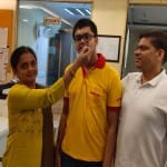 आयुष और उनके माता-पिता