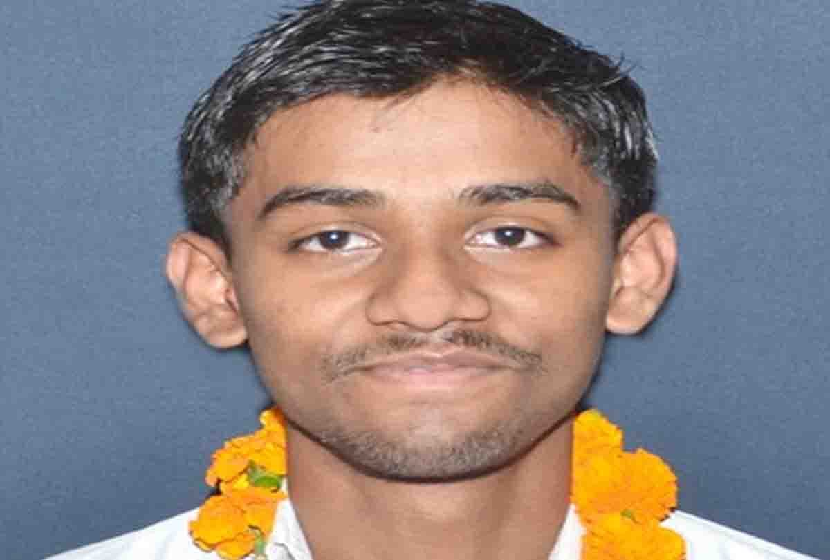 JEE Advanced Result: Gautam Raghuvanshi of Kanpur secured 323 rank