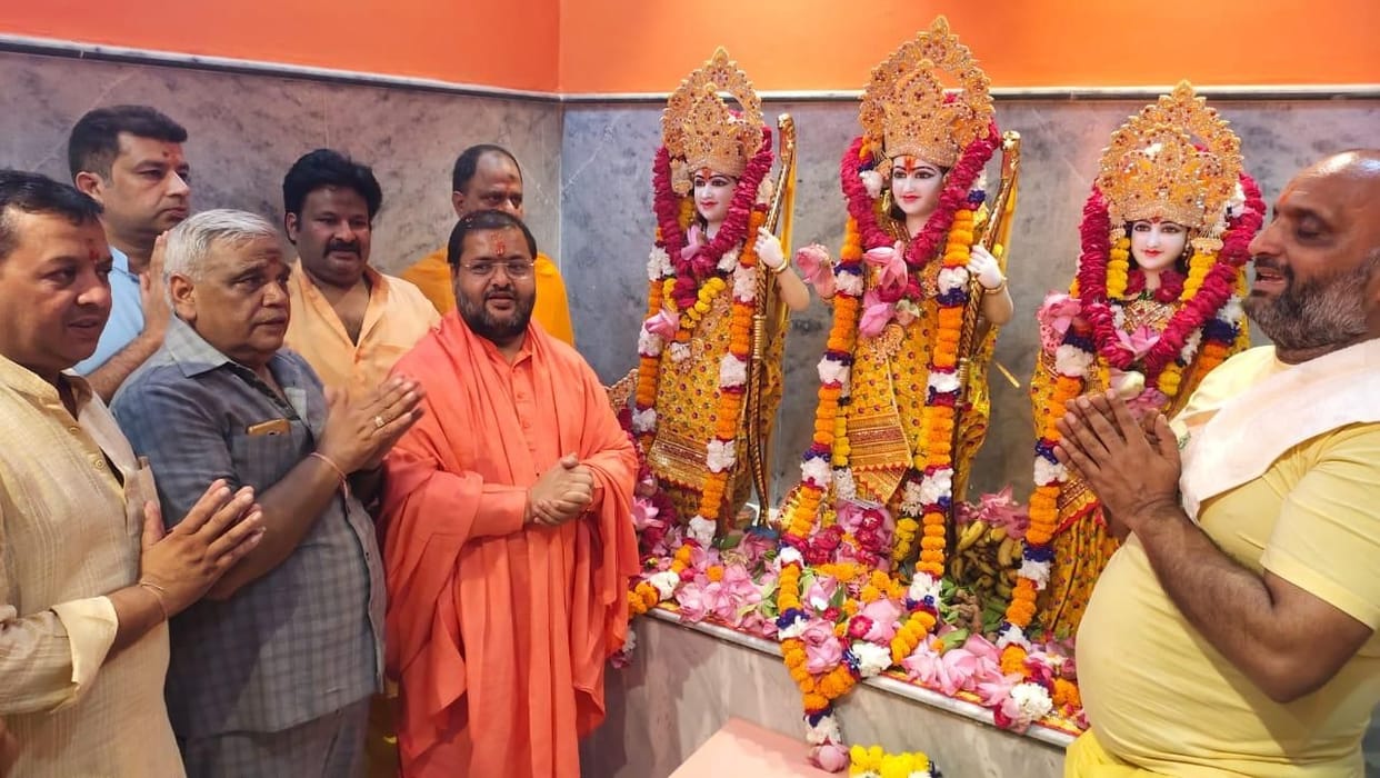Establishment of Ram Darbar in Rameshwar Ashram