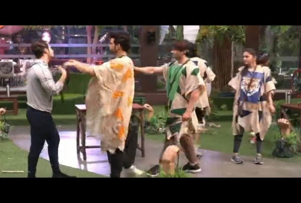 Bigg Boss 15: Vishal Kotian accuses Karan Kundra of instigating everyone told this to Vishwasundari