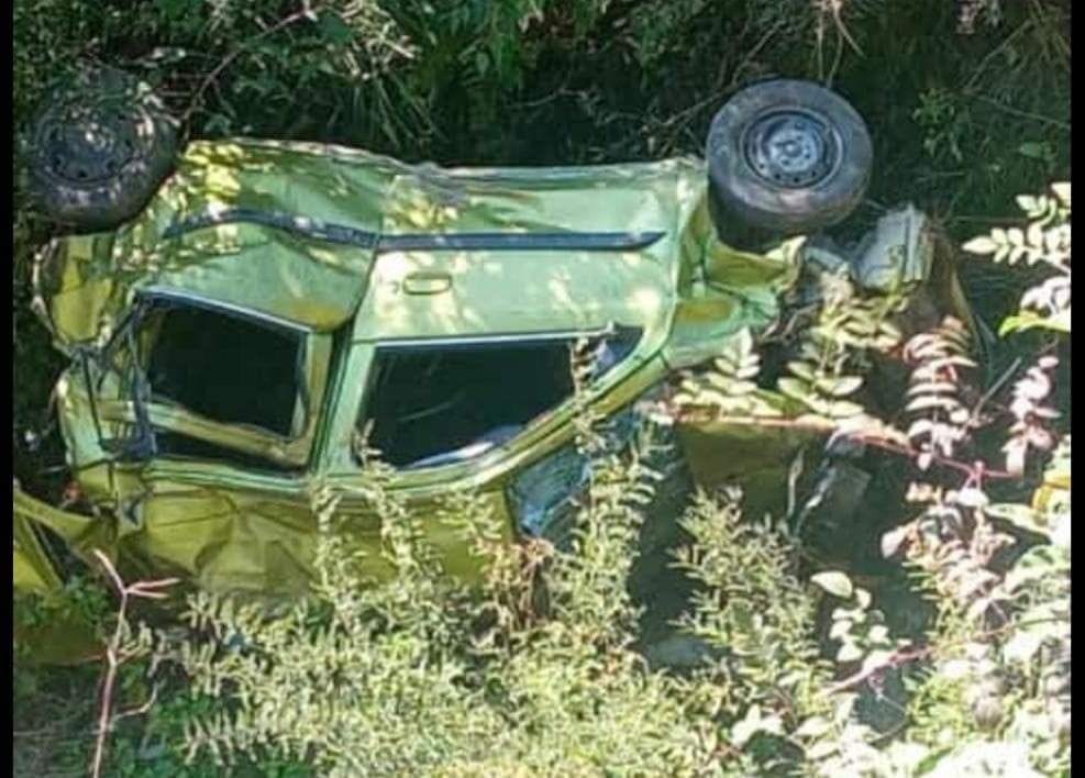 car fell ditch, two youth died in serajghati, mandi