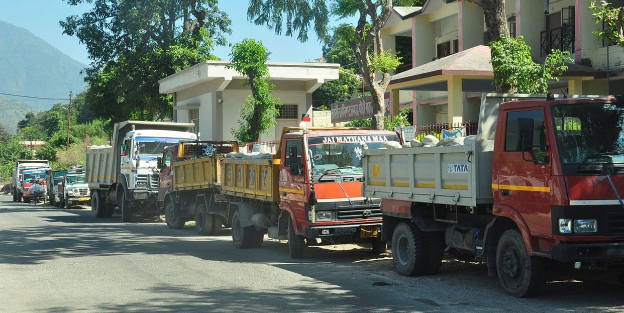 8 vehicles seized with illegal mining material