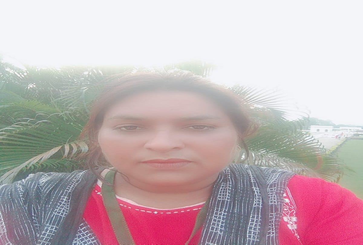 Sunita of Hisar earning 250000 rupees every season by making delicious dishes