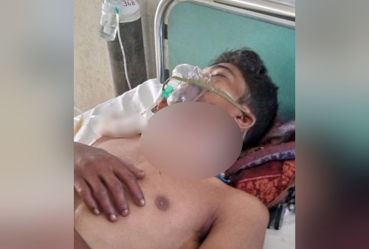 miscreants attacked youth with knife and injured in gorakhpur