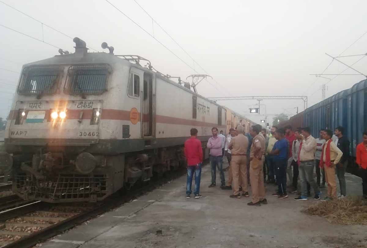 Unnao: Goods train derail in Kanpur Dehat, trains coming from Delhi route affected