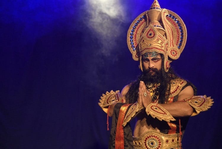 Like the 10 heads of Ravan these problems of the chandigarh should also be solved