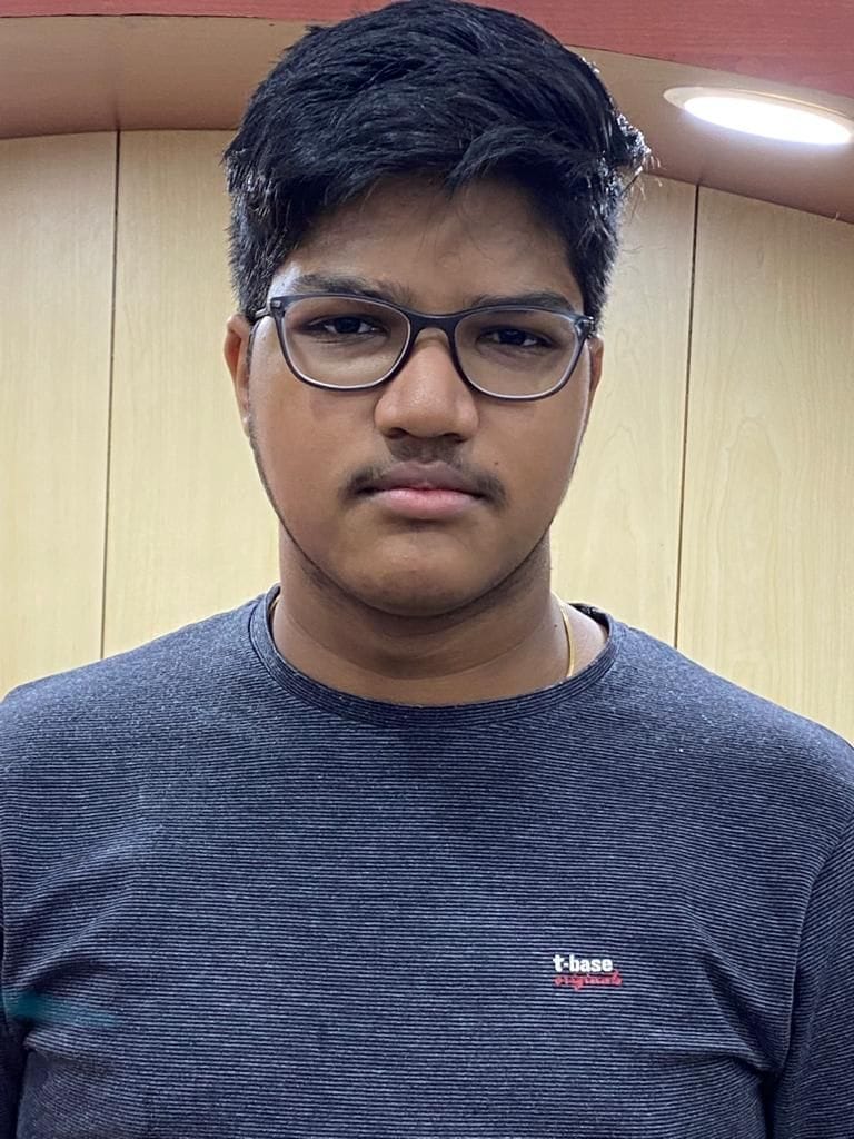 rampur chaitnay mohan agrwal get 936 rank in jee advanced exam