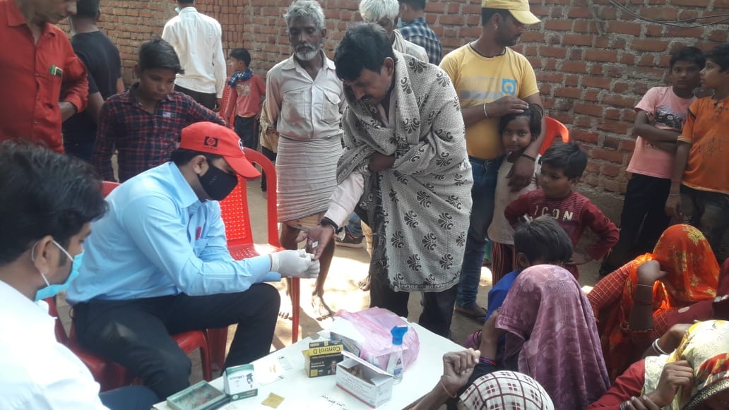 Health staff reached Nayakheda, mostly viral patients found