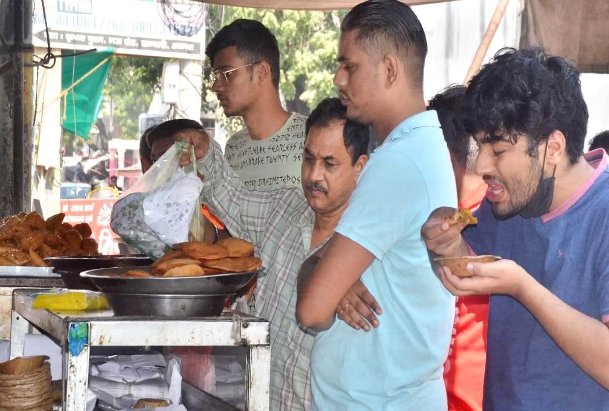 world Food Day agra bedai kachori in famous street food