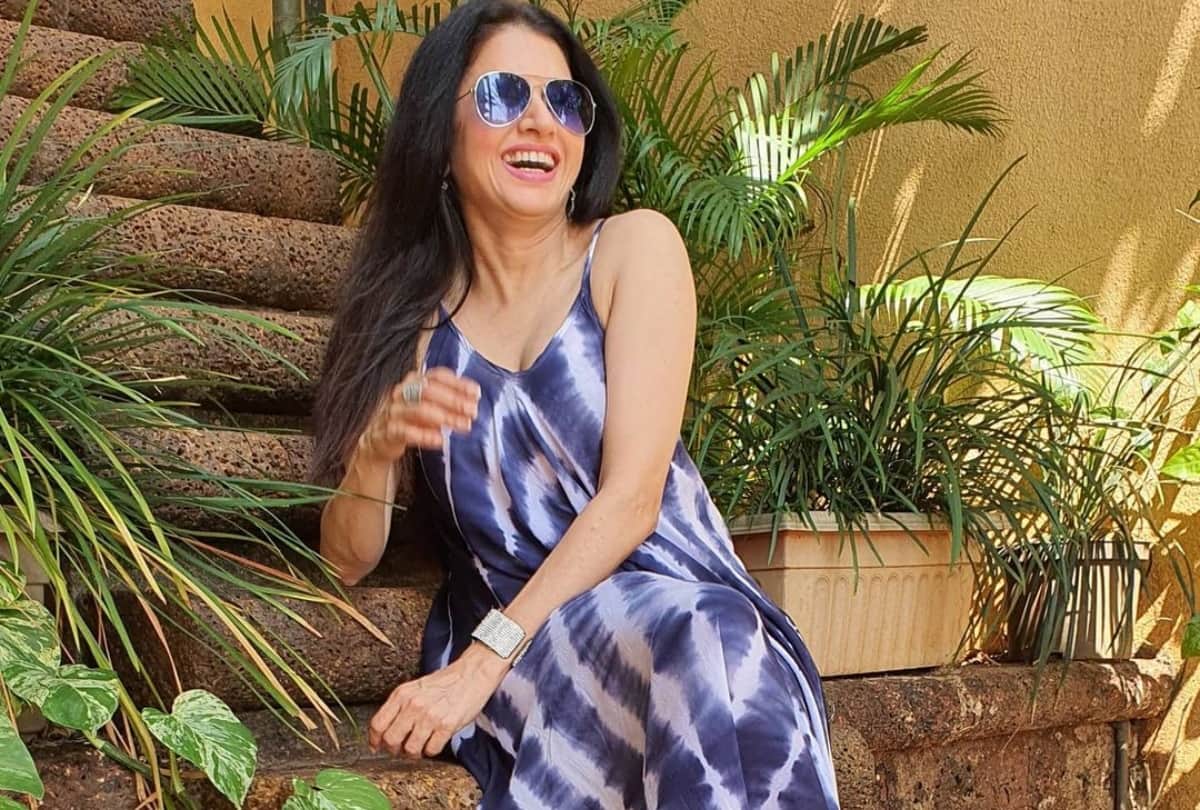 maine pyar kiya actress Bhagyashree then and now look on her birthday