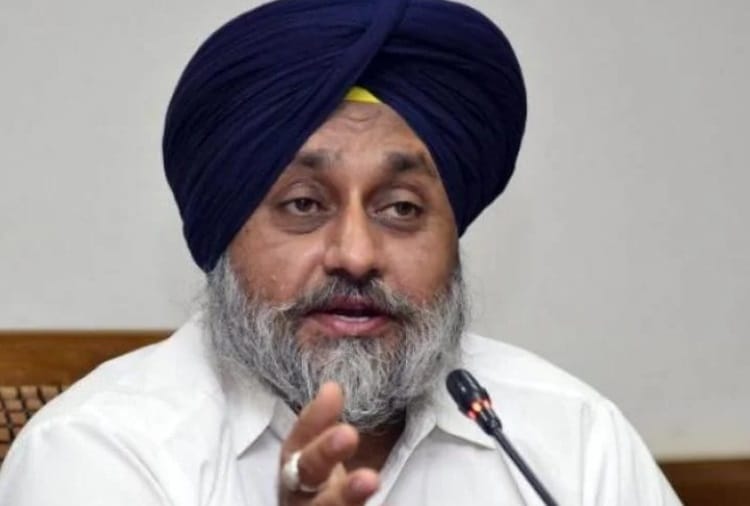 Shiromani Akali Dal Chief Sukhbir Badal Targets CM Charanjit Channi on BSF Jurisdiction