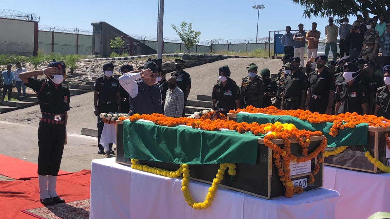 Uttarakhand News: martyr Rifleman Vikram Singh Negi dead body reached home, see photos