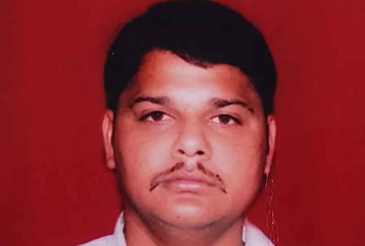 Kanpur: businessman was beaten to death, body was lying a few steps away from police chowki