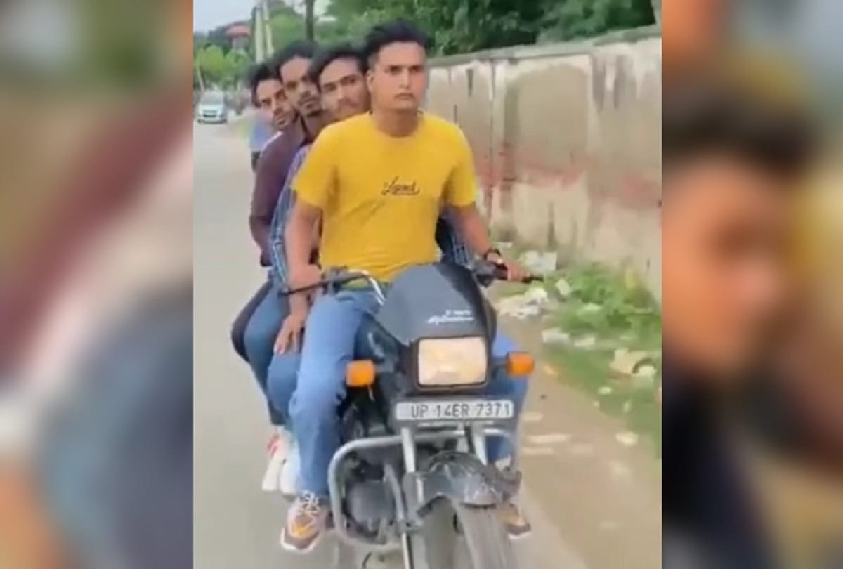 Stunt of five youths on a bike in Ghaziabad Police challaned 12 thousand see photos