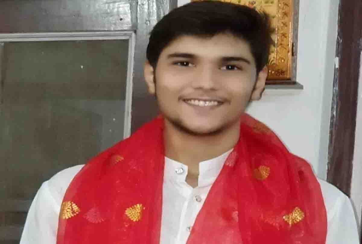 Student commits suicide in kanpur up