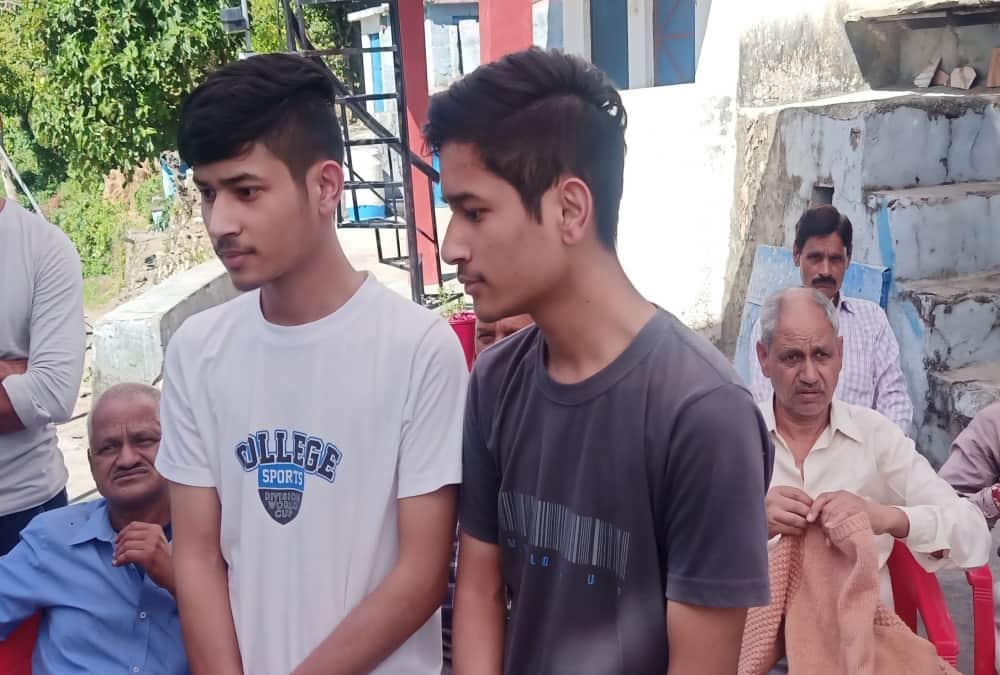 Jammu and Kashmir Encounter: Martyr Harendra Singh and Ajay Singh Rautela Dead bodies Reached Uttarakhand