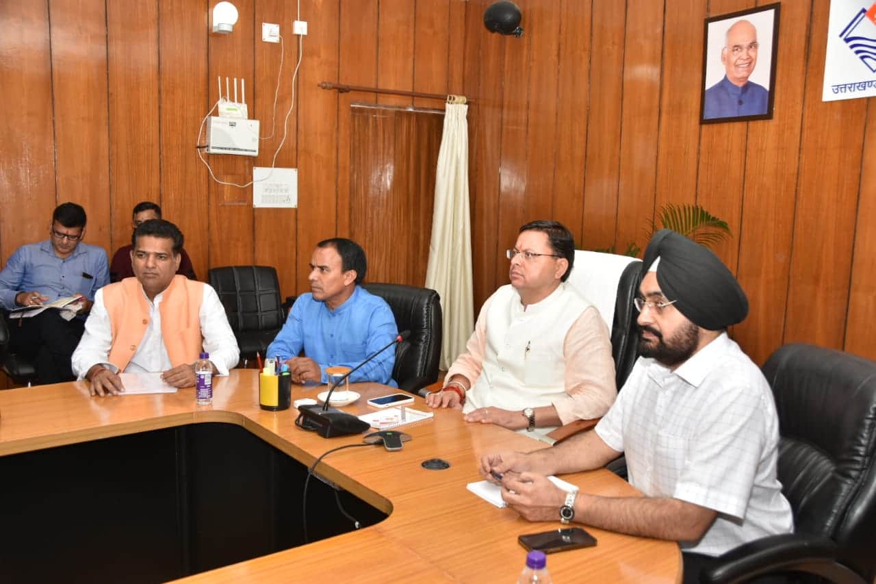 Uttarakhand Weather Update News: Snowfall in Hilly Areas and Heavy Rainfall Orange Alert for Next 24 Hours