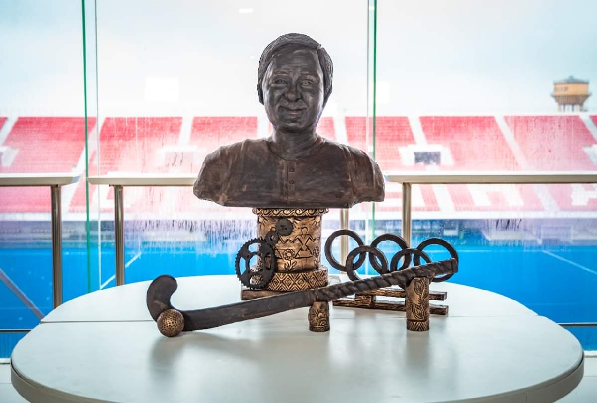 Odisha baker makes chocolate statue of CM Naveen Patnaik on 75th birthday