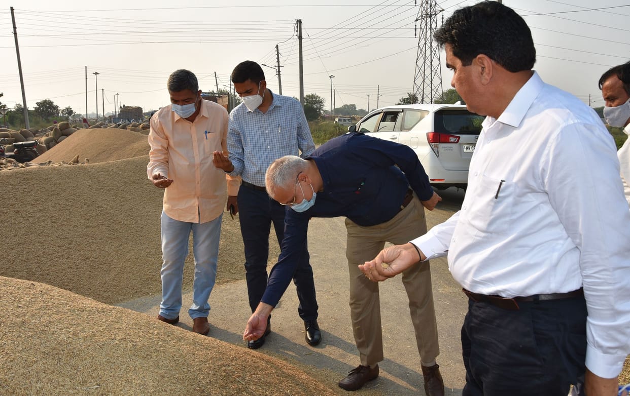 Dr Jagdeep Brar, Additional Sugarcane Commissioner, Agriculture and Welfare Department inspected the fields
