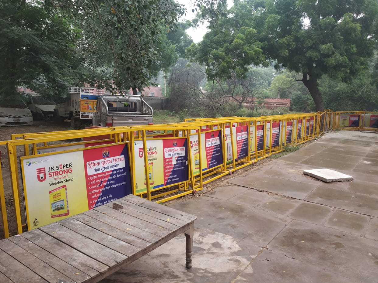 For the festive season, traffic police has ordered 50 new barricades, one way will be six main markets