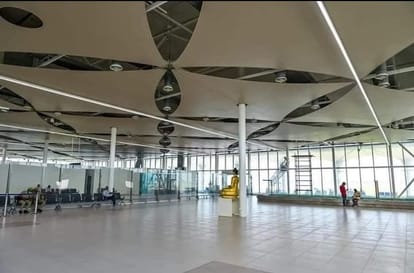 PM narendra modi will inaugurate Kushinagar international airport on October 20 work under supervision of Varanasi airport officials
