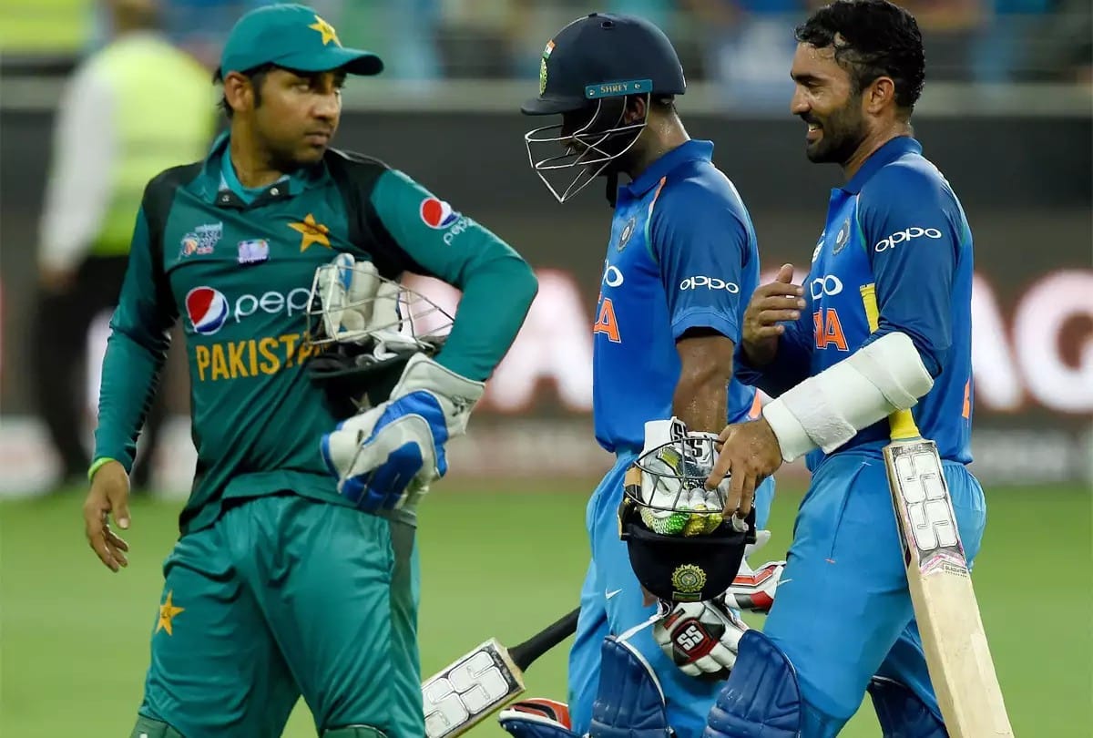T20 World cup India will play four league match and final in dubai ground