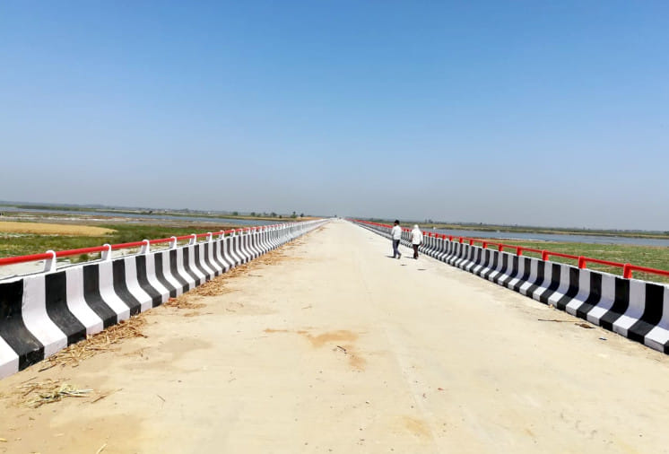 Heavy traffic may start soon from Narnaur bridge