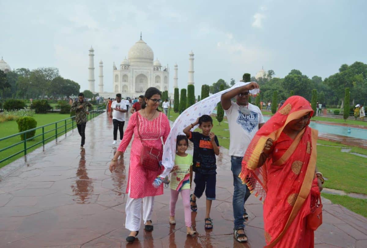 Agra Weather Forecast Today Heavy Rain In Morning