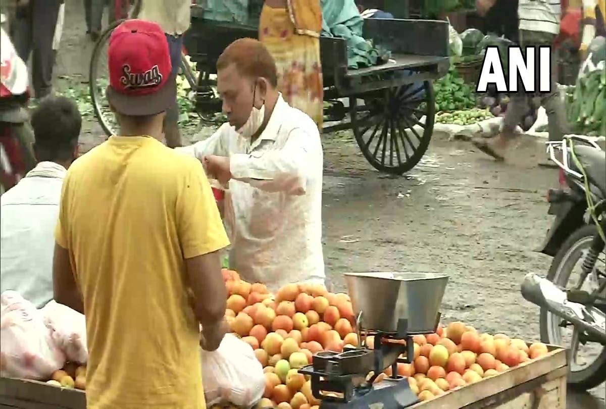 Onion and tomato prices hike in Delhi and many areas budget disbalances