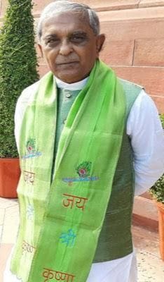 Enlarge your heart, hand over the birthplace of Shri Krishna: MP