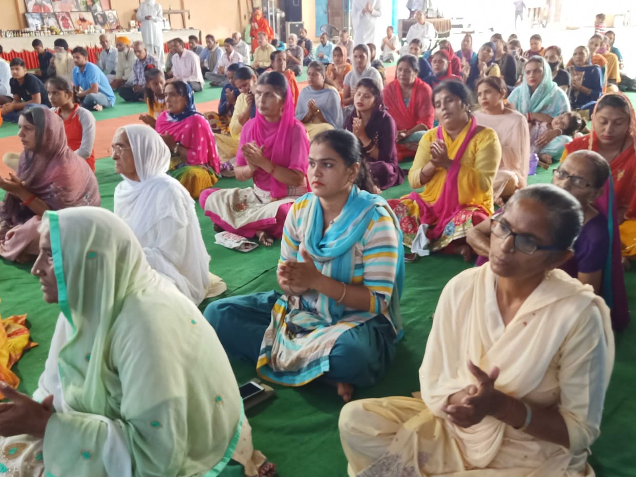 Importance of Guru name told in satsang, Yamunanagar