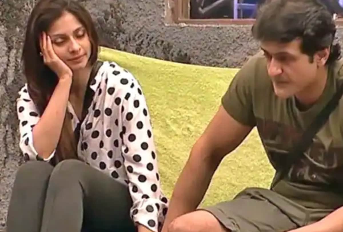 These couples had a breakup after coming out of Bigg Boss