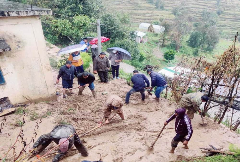 Uttarakhand Weather Update: Five People Killed during Buried under Debris after Landslide in Kotdwar and Champawat Photos