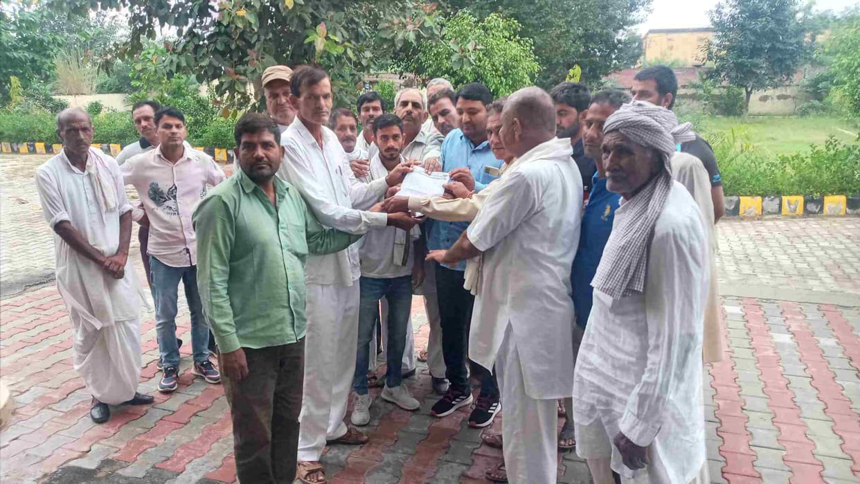 Farmers protested over government procurement of millet and non-receipt of DAP fertilizer