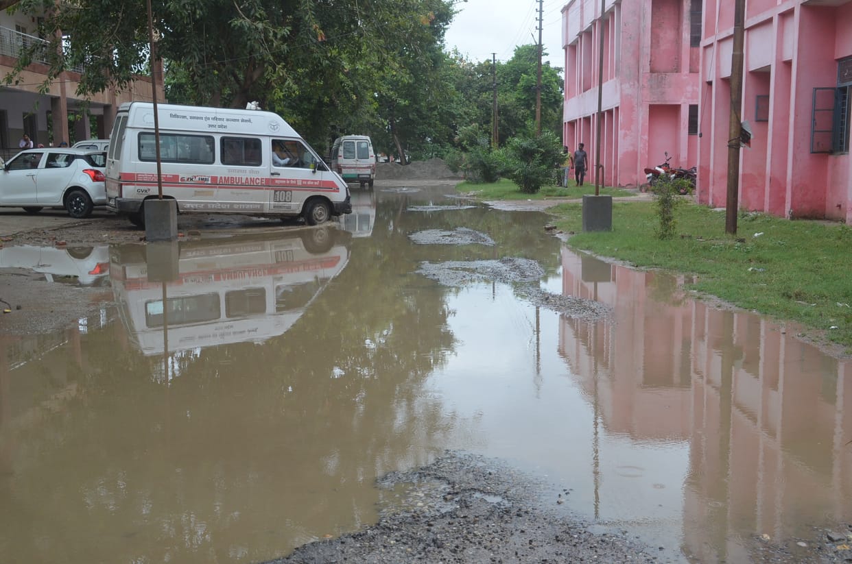Coolness increased due to rain, temperature dropped by six degrees