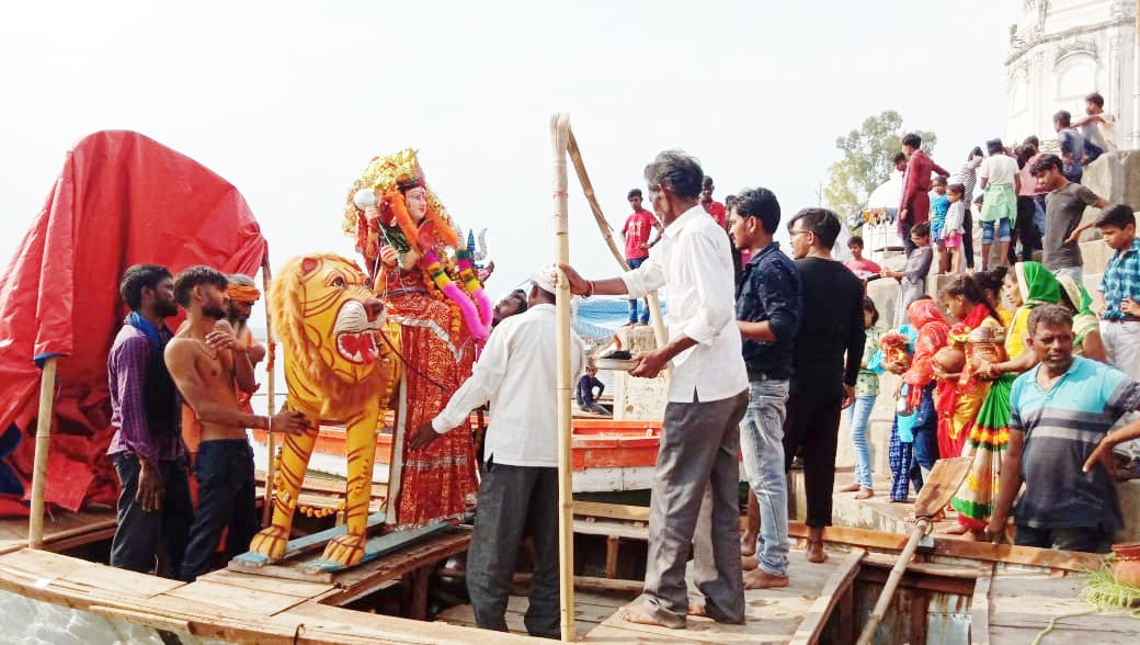 Idols immersed in Yamuna river in Bateshwar