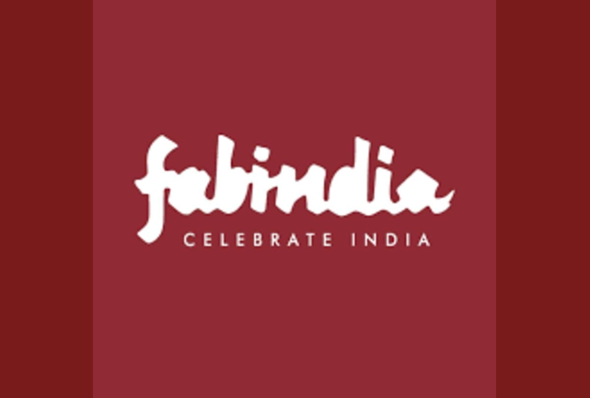 Fab India called Diwali a jashn-e-riwaz on Twitter, deleted the tweet after getting huge backlash