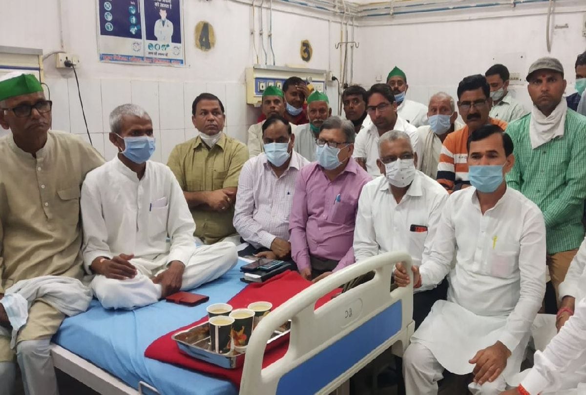 FIR filed against Lekhpal and other accused officers in Inner Ring Road scam agra
