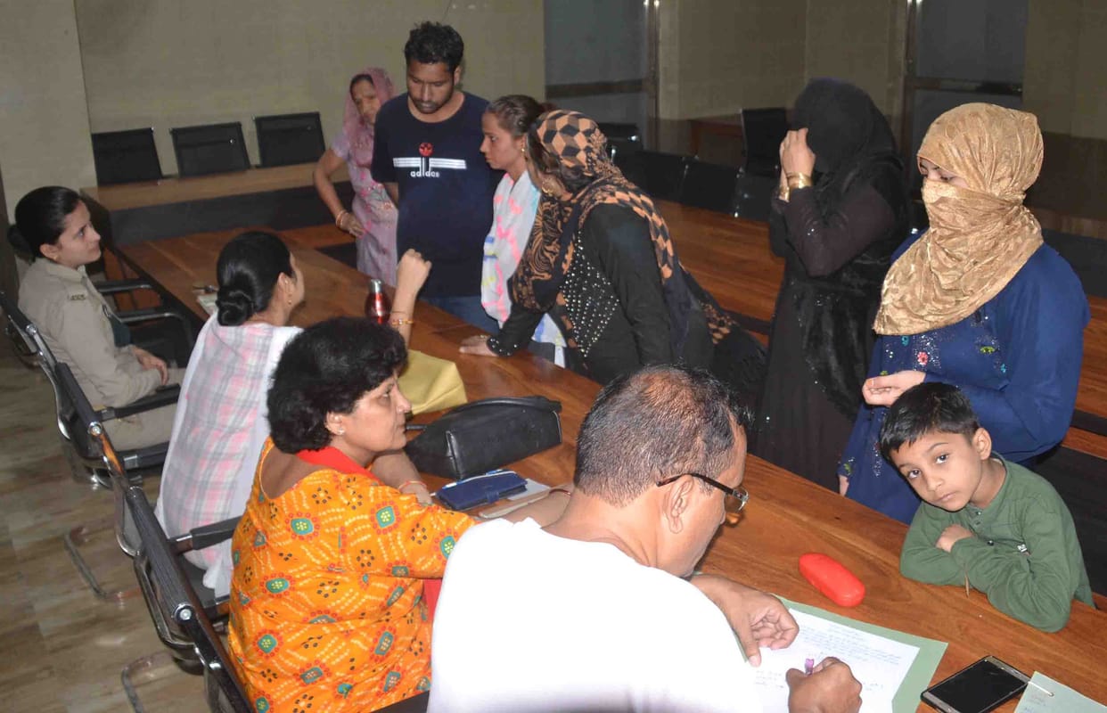 Disputes being settled by conciliation at the Family Counseling Center