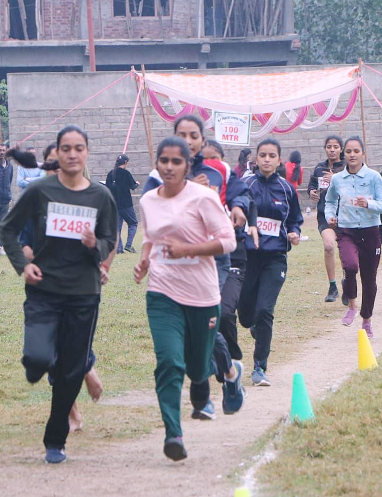 5067 youth will give forest guard written exam