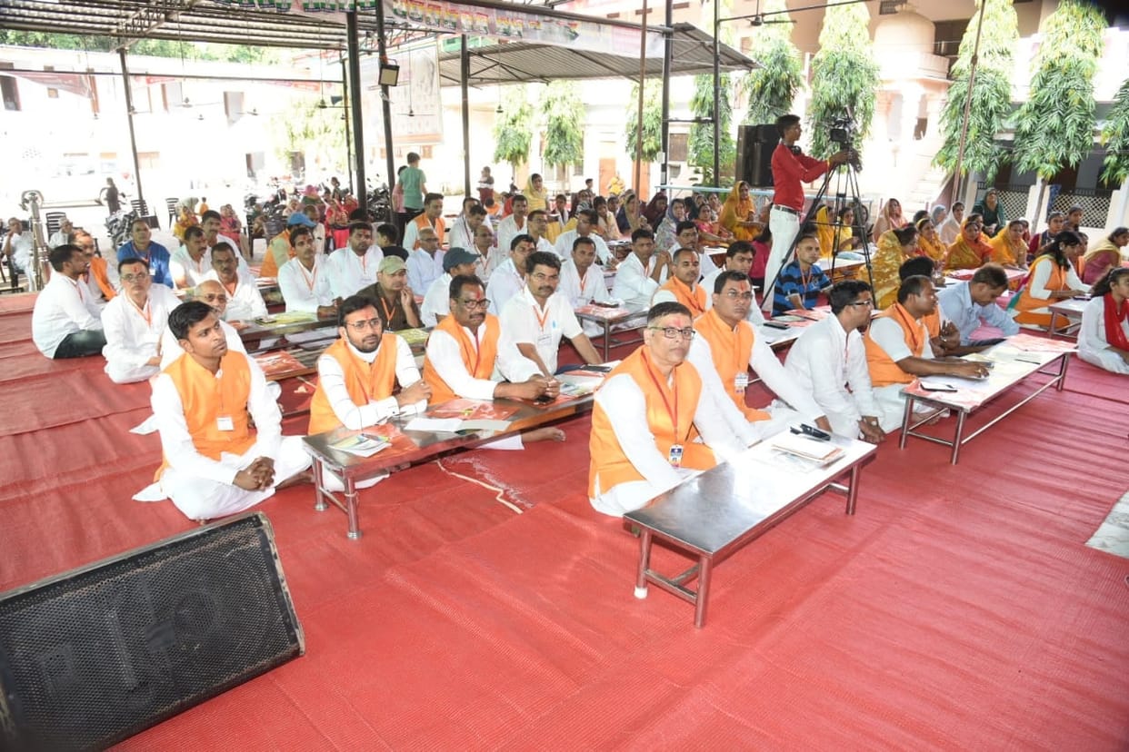 jain sant, aryika adarshmati, education importance