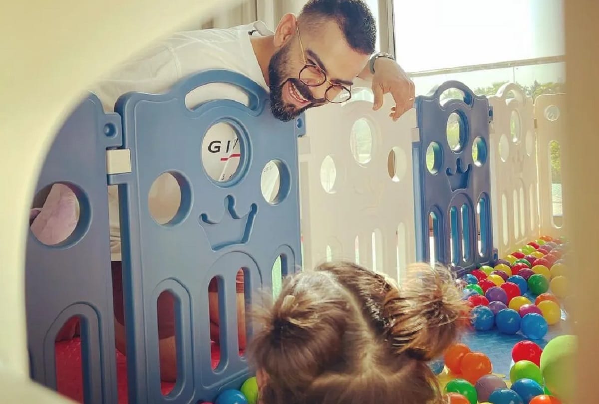 Anushka Sharma shares pic of her 'whole heart' Virat Kohli and Vamika playing together