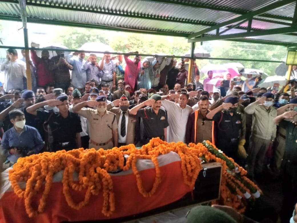 Jammu and Kashmir Encounter: Martyr Ajay Singh Rautela Dead bodies Reached Home see photos
