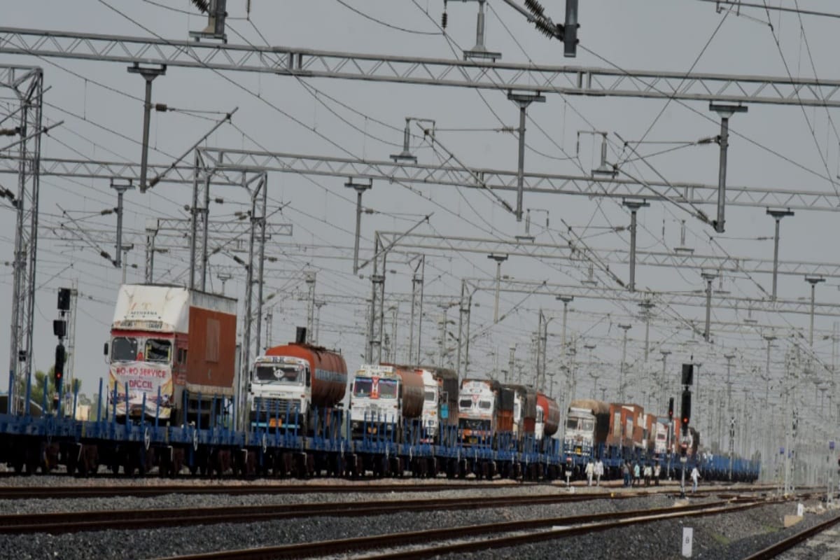 Eastern Dedicated Freight Corridor: One station will be between 10 to 15 km