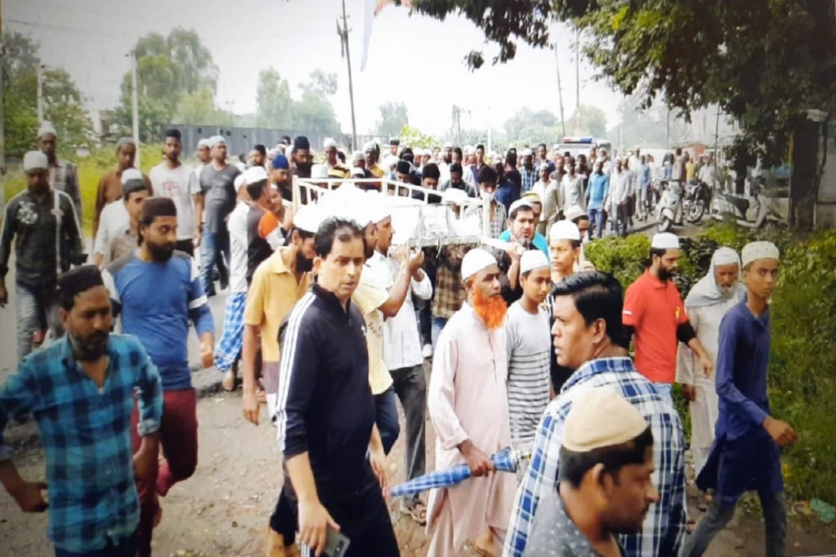 UP News: Sagir Ahmed was cremated in gloomy atmosphere in Saharanpur